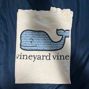Men’s Vineyard Vines Tee Size XL